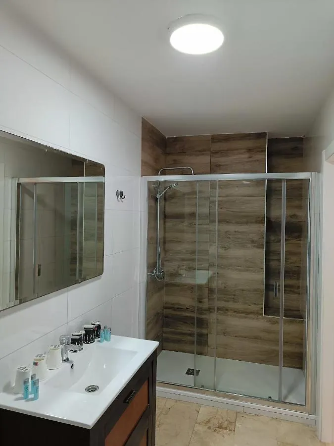 Hostal La Ermita Nerja 2*,  España