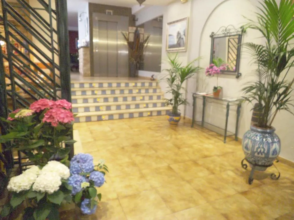 ** Maison d'hôtes Hostal La Ermita Nerja Espagne